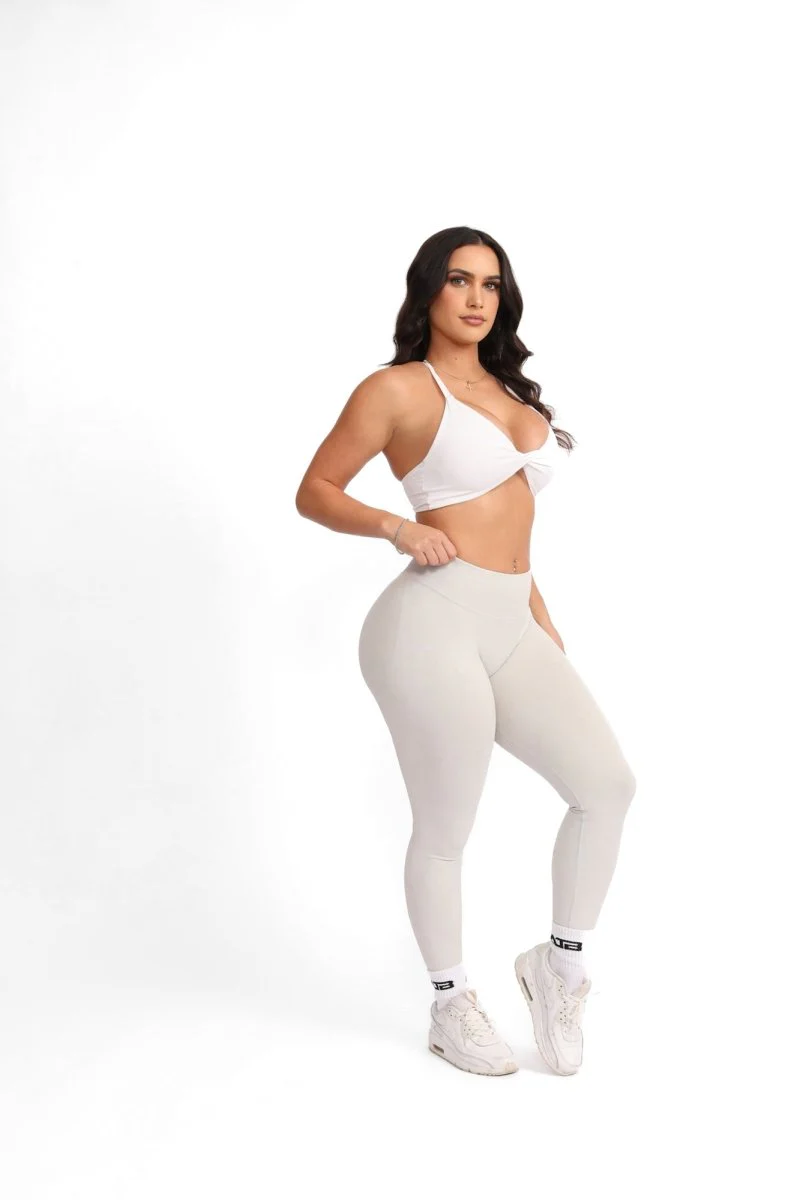Peachy Scrunch Leggings - Image 5